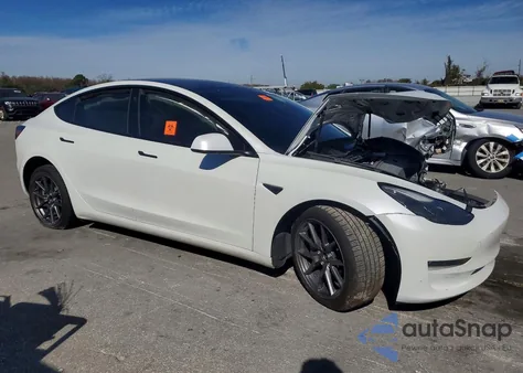 2021 Tesla Model 3 from USA, damaged, VIN 5YJ3E1EB0MF034123